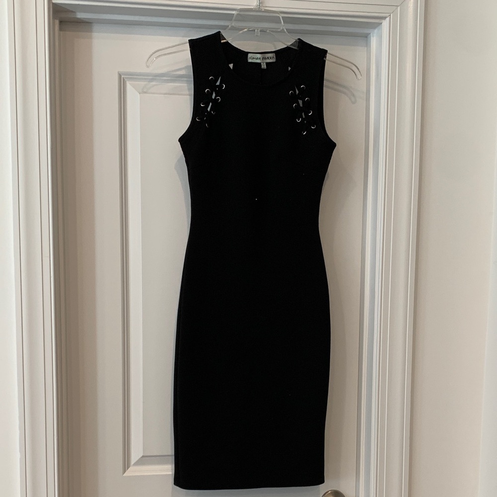 Almost Famous  Black Lace-Up shoulderMidi Bodycon knit pullover  Dress small